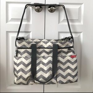 Skip hop duo diaper bag